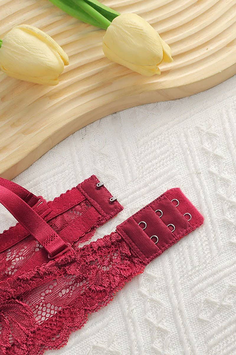 LACE UNDERWIRE PUSH-UP BRA & PANTY SET