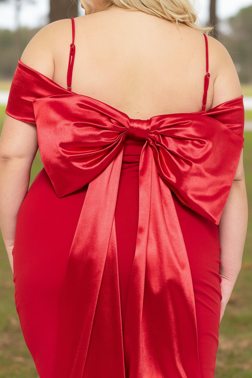 Contrast Fabric Open Shoulder Plus Size Mini Dress