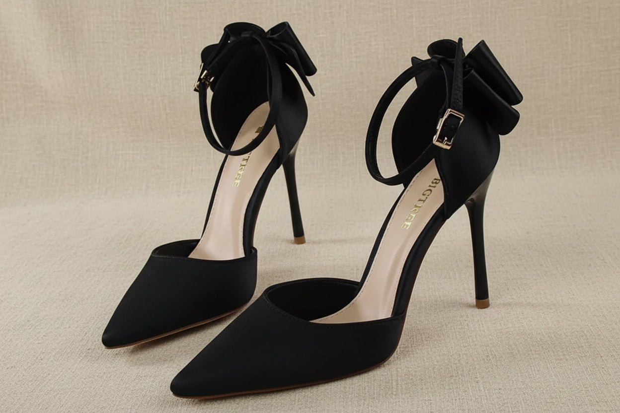 Woman’s Shallow Pointed Toe Hollow Bow High Heels